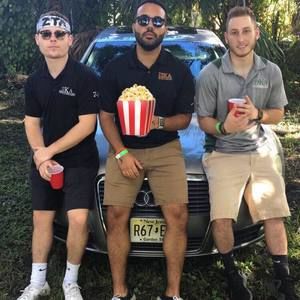 Meet your Posher, Mac